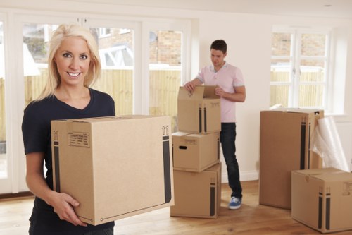 Affordable man with a van in Stjohnswood for home relocation