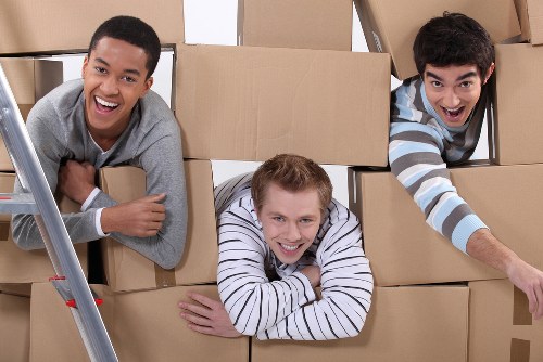 Professional removal truck hire used for household relocation