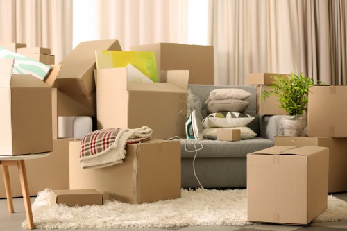 Careful wrapping of fragile items during a Stjohnswood relocation