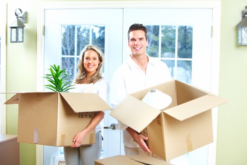 Efficient moving support for homes and offices in Stjohnswood