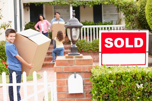 Packing and moving assistance for flats and homes in St Johns Wood